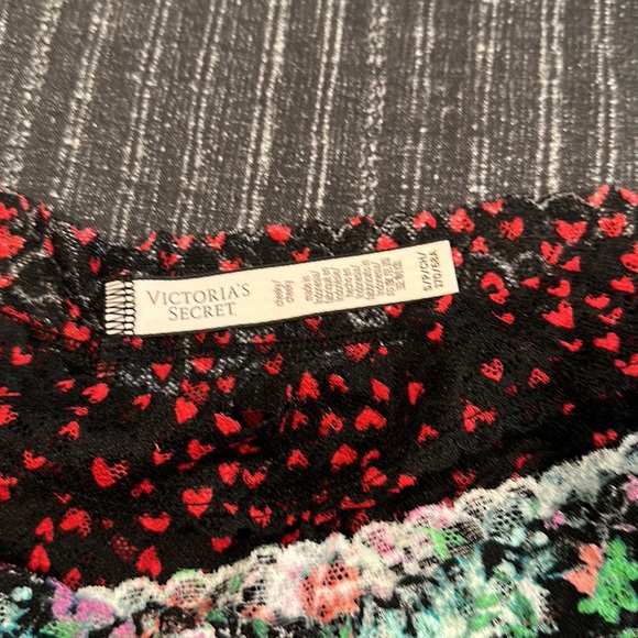 Victoria’s Secret Lacy Cheeky Panties - Picture 3 of 4